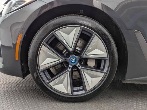 Used 2023 BMW i4 eDrive35 RWD image 27
