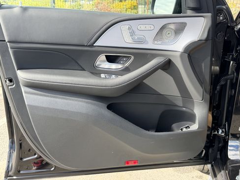 New 2026 Mercedes-Benz GLE 63 AMG S image 16