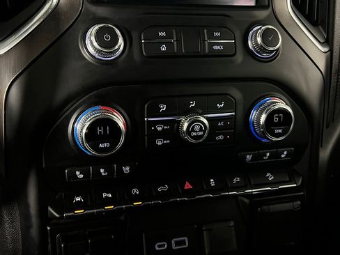 Used 2021 GMC Sierra 1500 AT4 w/ AT4 Premium Package image 22