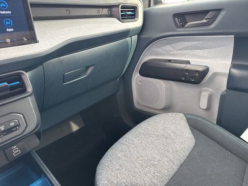 Used 2025 Ford Maverick XLT w/ Equipment Group 301A image 33