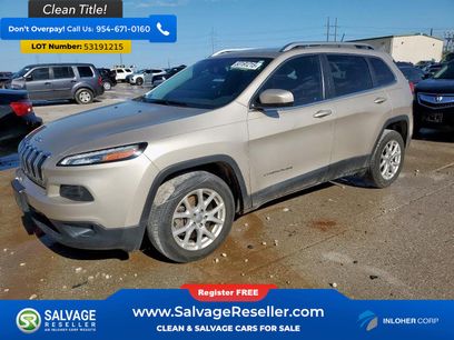 Used 2015 Jeep Cherokee Latitude w/ Comfort/Convenience Group