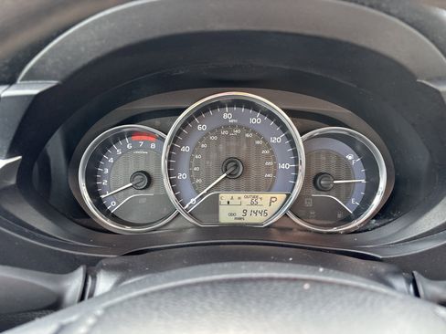 Used 2015 Toyota Corolla LE image 28