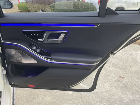 Certified 2023 Mercedes-Benz S 580 S 580 4MATIC Sedan w/ AMG Line image 41