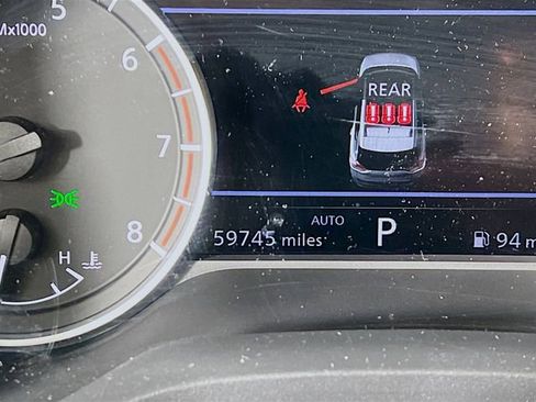 Used 2023 Nissan Rogue SV AWD/4WD image 10