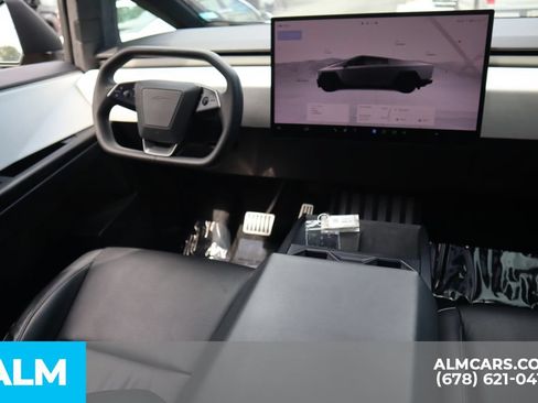 Used 2024 Tesla Cybertruck AWD Crew Cab image 26