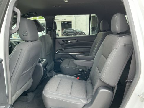 Certified 2024 Chevrolet Traverse LT AWD/4WD image 13
