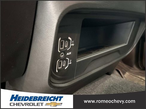Used 2025 RAM 3500 Big Horn AWD/4WD image 36
