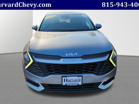 Used 2023 Kia Sportage LX image 2