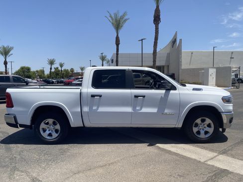 Certified 2025 RAM 1500 Big Horn AWD/4WD image 6