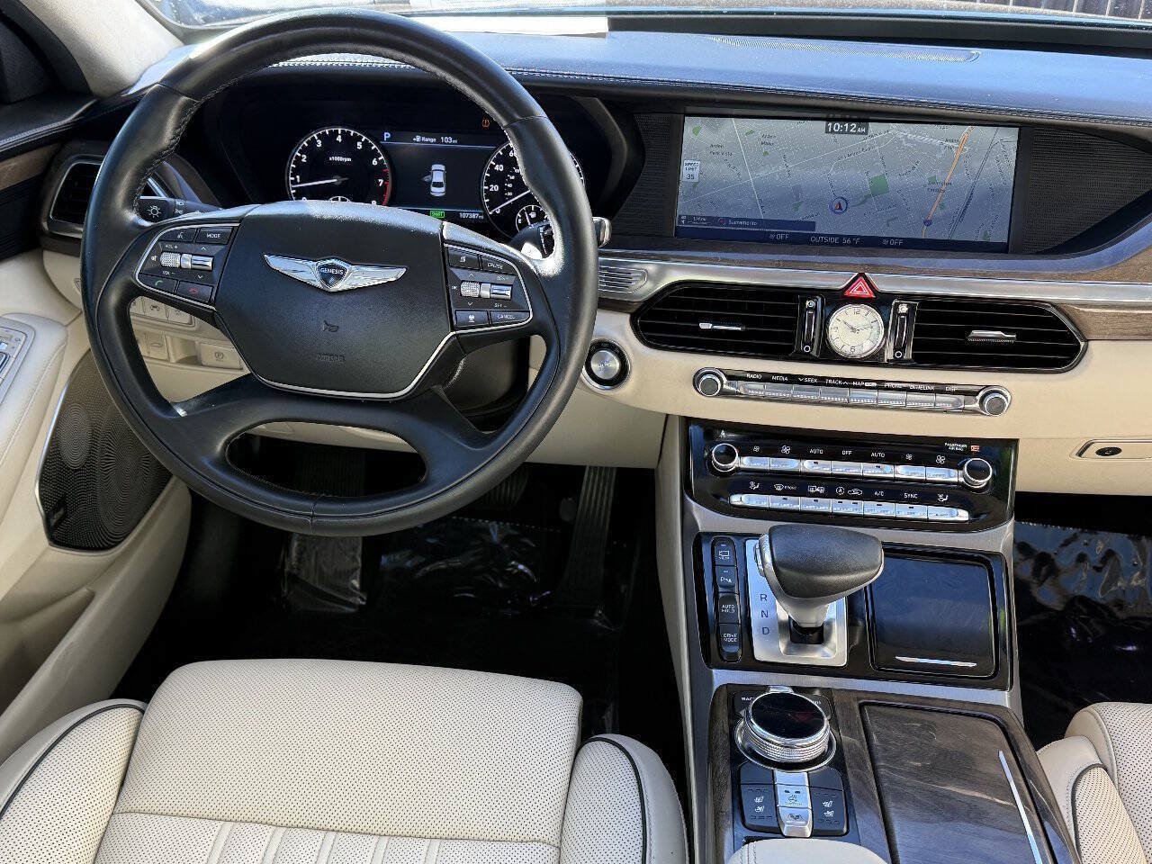 Used 2017 Genesis G90 3.3T Premium RWD image 6