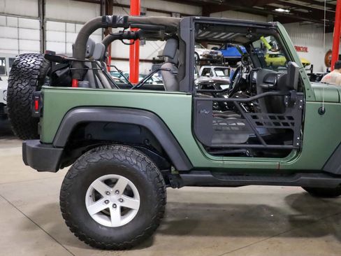 Used 2007 Jeep Wrangler X image 9
