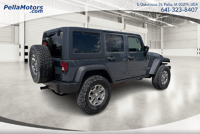 Used 2017 Jeep Wrangler Unlimited Rubicon w/ Connectivity Group AWD/4WD image 3