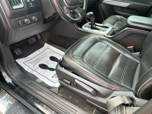 Used 2017 Chevrolet Colorado LT w/ LT Convenience Package AWD/4WD image 10