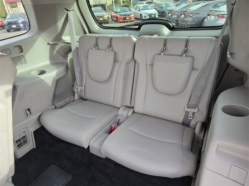Used 2011 Toyota Highlander Limited image 19