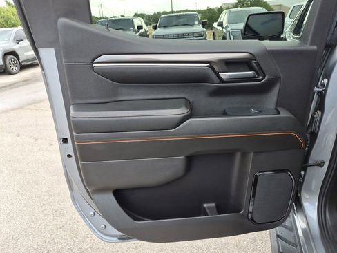 Used 2024 GMC Sierra 1500 AT4 w/ Technology Package AWD/4WD image 37