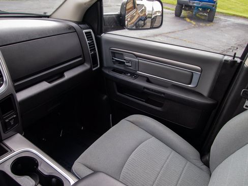 Used 2023 RAM 1500 Classic SLT w/ Trailer & Traction Group RWD image 15