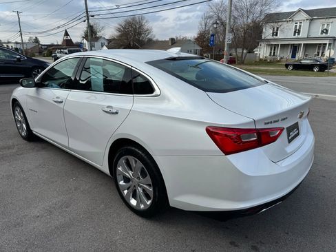 Used 2018 Chevrolet Malibu Premier image 9