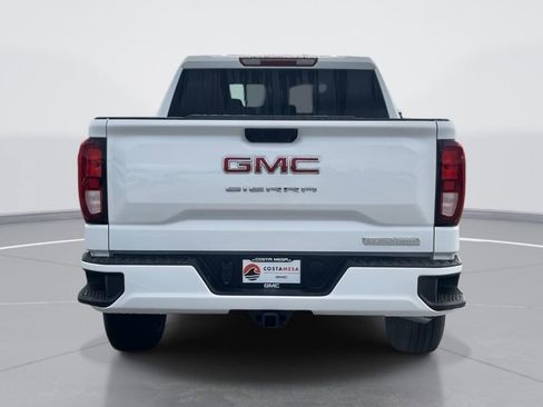 New 2026 GMC Sierra 1500 Elevation image 4