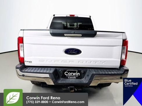 Used 2018 Ford F250 XLT w/ XLT Premium Package image 9