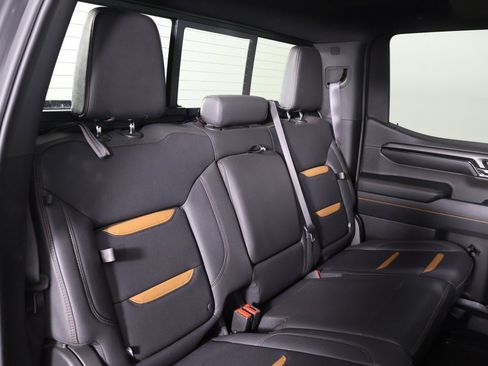 Used 2023 GMC Sierra 1500 AT4 w/ Technology Package image 35