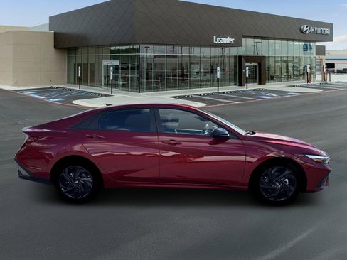 New 2026 Hyundai Elantra Sport image 9