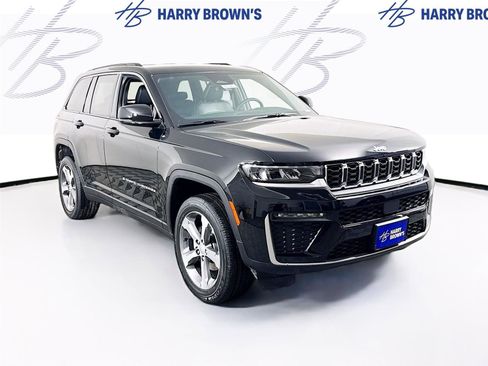New 2026 Jeep Grand Cherokee Limited w/ Trailer Tow Package AWD/4WD image 27