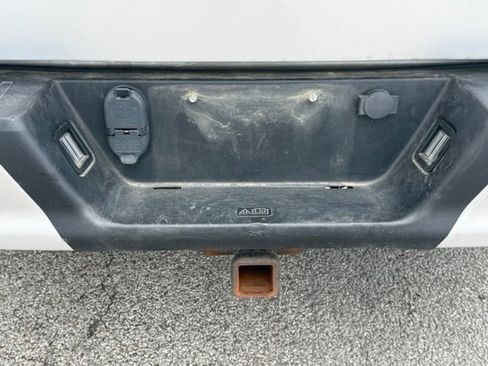 Used 2017 Ford F150 XLT w/ Equipment Group 301A Mid RWD image 10