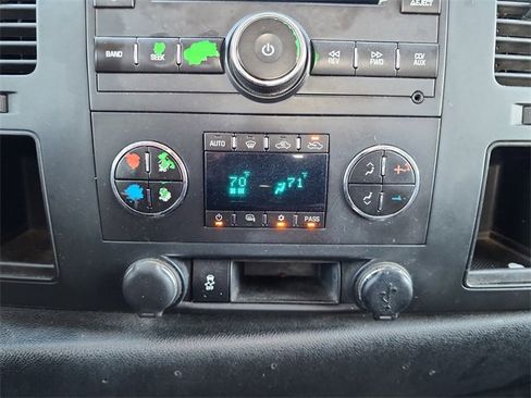 Used 2013 Chevrolet Silverado 1500 LT image 27