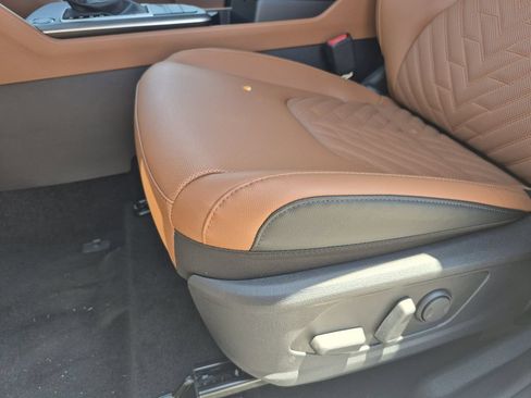 New 2026 Kia Sportage X-Line AWD/4WD image 11