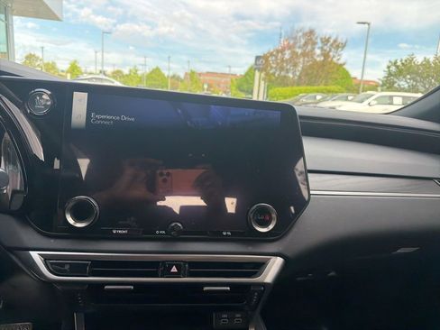 Used 2024 Lexus RX 350 Premium w/ Accessory Package (Z1) AWD/4WD image 37