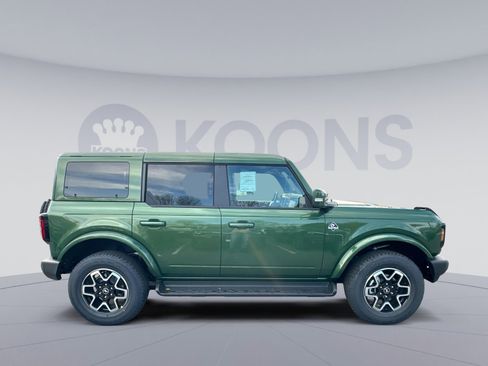 New 2025 Ford Bronco Outer Banks image 8