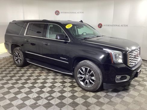 Used 2018 GMC Yukon XL Denali w/ Open Road Package image 3