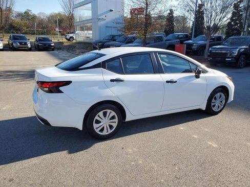 Certified 2025 Nissan Versa S w/ Trunk Package image 4