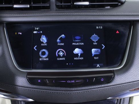 Used 2018 Cadillac XT5 Luxury w/ Driver Awareness Package image 28