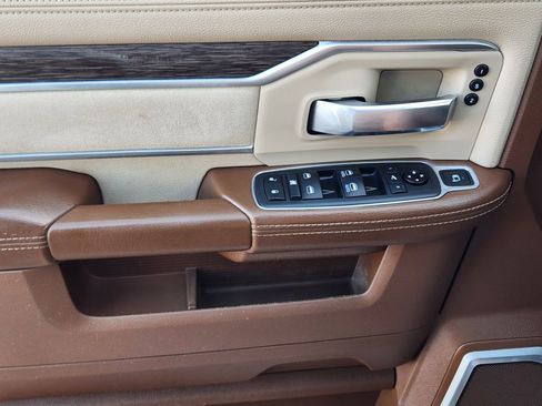 Used 2020 RAM 3500 Laramie image 26