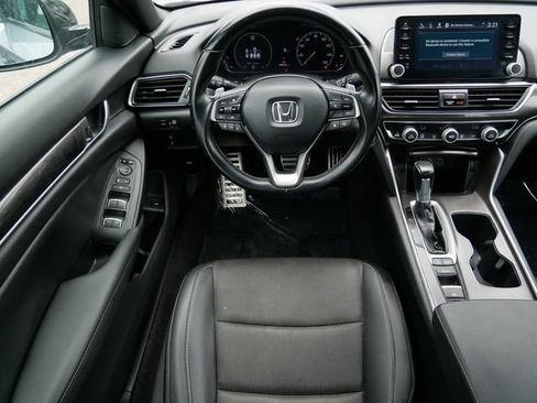 Used 2021 Honda Accord Sport image 12