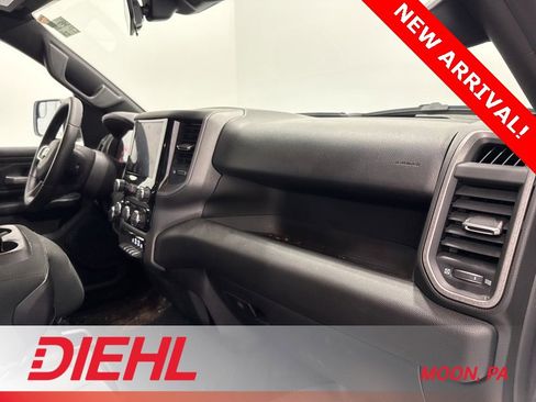 Certified 2025 RAM 1500 Tradesman w/ Night Edition image 13
