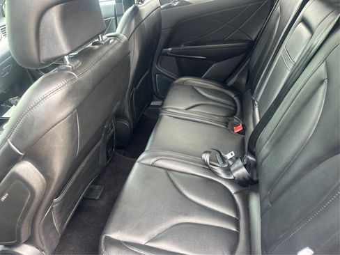Used 2017 Lincoln MKC Premiere AWD/4WD image 12