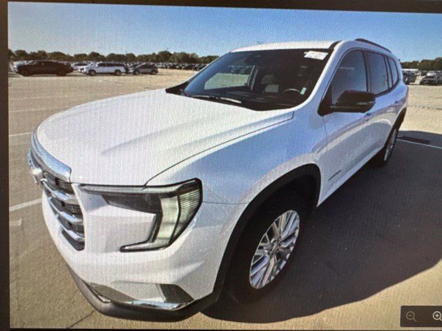 Used 2026 GMC Acadia Elevation w/ Elevation Premium Package FWD image 1