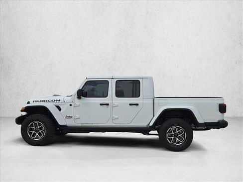 New 2026 Jeep Gladiator Rubicon w/ Steel Power Dome Hood Package AWD/4WD image 5