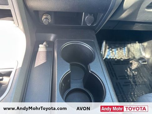 Used 2014 Toyota Sequoia Limited AWD/4WD image 30