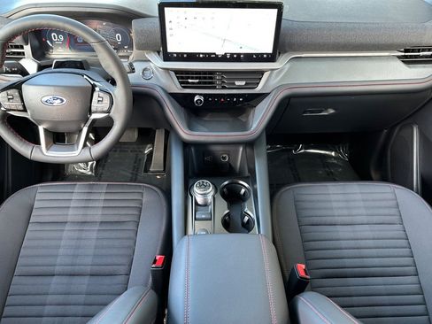 New 2026 Ford Explorer ST-Line w/ ST-Line Street Pack image 12