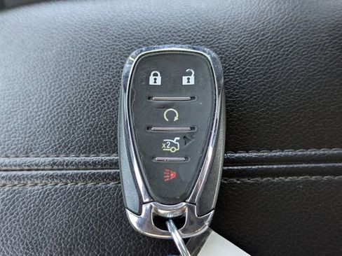 Used 2024 Chevrolet Malibu LT image 30