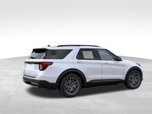 New 2027 Ford Explorer ST-Line w/ Premium Package AWD/4WD image 6