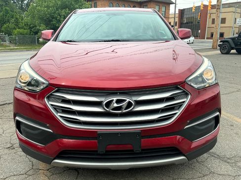 Used 2018 Hyundai Santa Fe Sport image 8