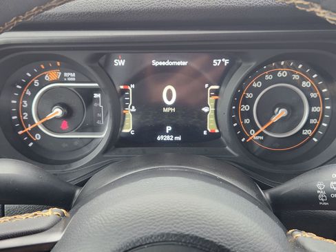 Used 2024 Jeep Wrangler Unlimited Sport AWD/4WD image 19