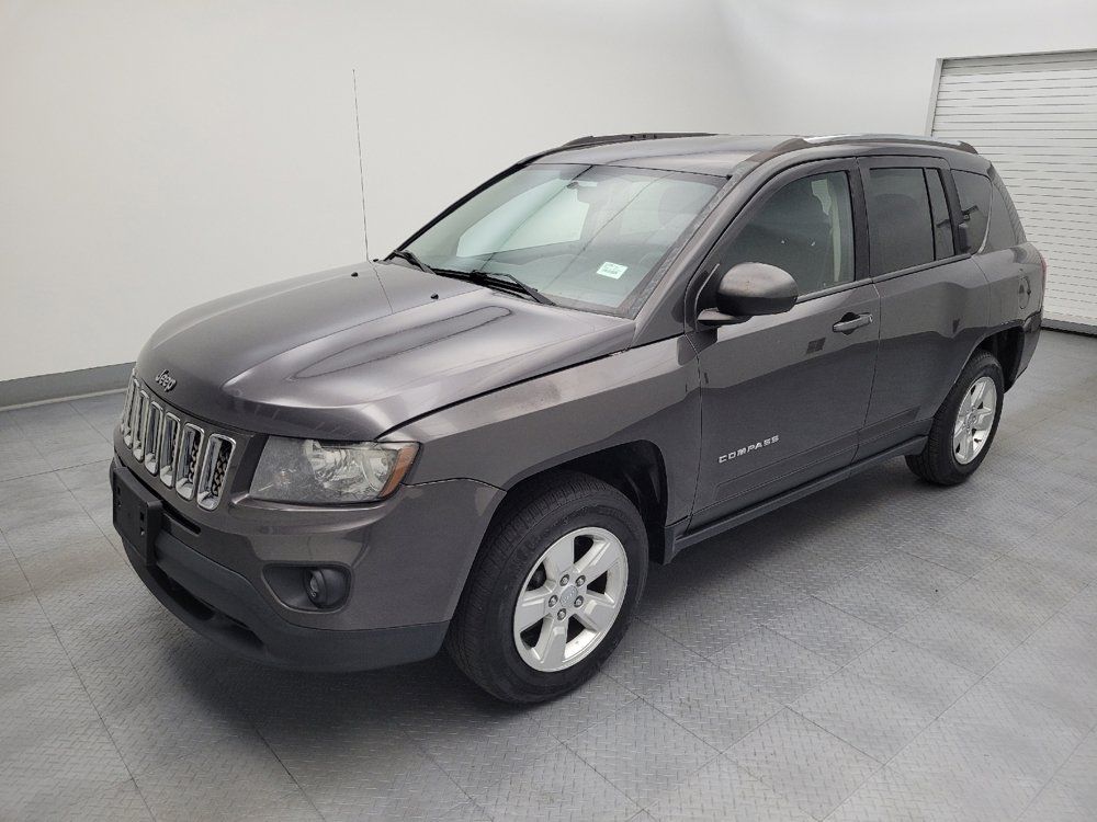 Used 2015 Jeep Compass Sport w/ Power Value Group FWD image 2