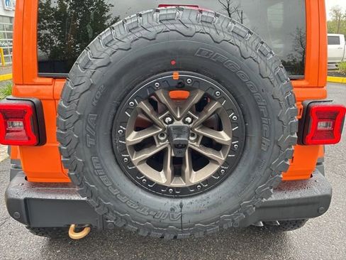 New 2025 Jeep Wrangler Unlimited Rubicon 392 image 21