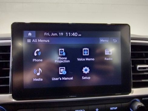 Certified 2023 Hyundai Venue SE FWD image 26