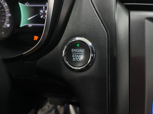 Used 2020 Ford Fusion Titanium FWD image 21